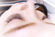 (初回他店オフ込み)💜カラーもOK🎡3Dボリュームラッシュ90分付け放題💎✨(目安400​〜​500本)