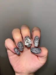 フラッシュネイルorミラーネイル