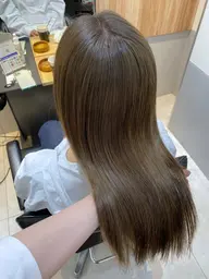 カット➕ハホニコトリートメント🤍