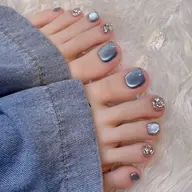 🩷フット簡単デザイン４本ネイル🎀