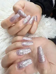 チップ長さ出し💅✨️ワンカラーorラメグラ🧁🤍 オフ有り+550円¨̮♡︎