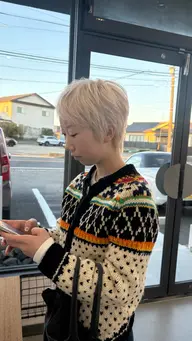 カット+ケアブリーチ+oggi otto トリートメント