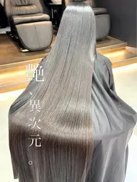 【⚜️ハイクラス⚜️】艶が放つ、余韻の頂点。骨格補正カット＋プレミアム艶カラー＋🍎りんご幹細胞"集中補修"