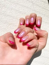 王道人気♥︎フレンチネイル🌼✳︎。（オフあり）持続力⭕️セミハード仕上げ‼︎