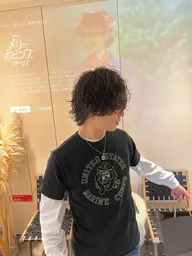 【✨4月メンズ限定✨】🌀カジュアルパーマ+骨格矯正カット+最新トリートメント💫