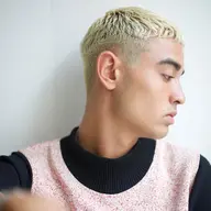 🌈フェードカット＋ブリーチカラー 土日祝＋¥1000(フェードカット　バーバー　理容室　原宿　ブリーチ　ダブルカラー)