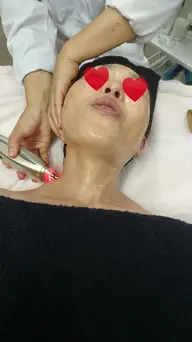 フェイシャルマッサージ+肌荒れケア