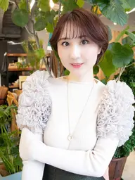 サロン撮影モデルを募集しています！平日の午後からで、サロンモデル経験のある方に限らせていただきます。