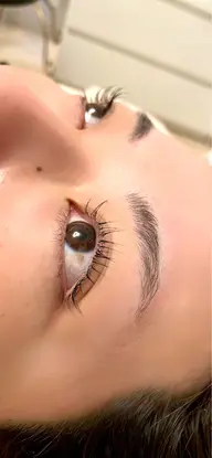 【こんなメニューが欲しかった★】LEDエクパ (マツエク+パーマ)ナチュラル仕上げ 9,900円