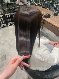 【カット➕縮毛矯正➕潤い補給ハホニコトリートメント✂️】