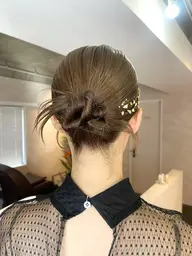 〖10時​〜​〗ヘアセット🤍✨