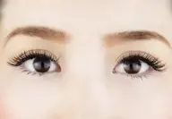 【フラットラッシュ 付け放題(160​〜​200本まで)】  他店オフ、美容液コーティング付き♡