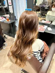 ホリスティックカラー+カット