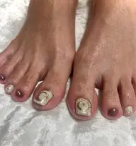 Newの Open!記念♡Foot 持ち込みデザイン＋踵もちつるになる角質ケアのセット！通常¥8,250→¥6,600