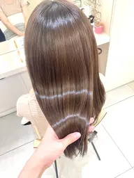 パーマ落とし🌀でサラサラストレートに✨+カット✂️