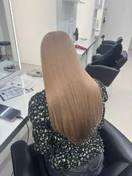 【minimo学割】ブリーチ+カラー+トリートメント