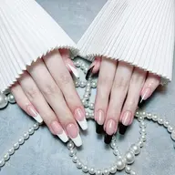 🩷チップ長さだし10本🩷フレンチ（ベース色付き）　オフ無し