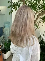 【カットなし】外国人風ケアブリーチWカラー& 3stepトリートメント