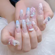 💅ジェルスカルプ長さ出し ＋アートやり、パーツ付けます