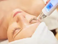 毛穴洗浄＆泡パック＆鼻下脱毛