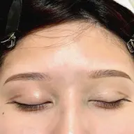 ハリウッドブロウリフト(パーマ×Wax)