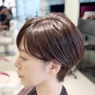 《大人の魅力を引き出す》✨似合わせショートカット+ケアトリートメント¥4,200