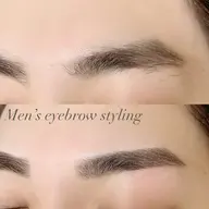 🩵アイブロウスタイリング〈眉カット、間引き、メイク付〉+鼻毛ワックス