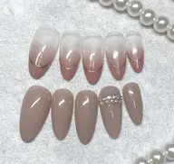 【ご新規様⭐︎他店ジェルオフ無料】シンプルコース(ワンカラーorグラデーション+2​〜​4本アート付き)ケア+パラ550