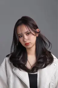 カット＋艶カラー＋トリートメント