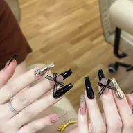 チップ長さ出し10本&アートし放題(パーツ込み)★150分間