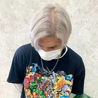 ケアブリーチ2回＋カラー＋オージュアトリートメント〻黒染め剥がし・ハイトーン〻