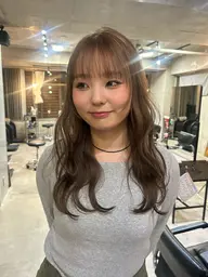 【U-28  今だけ40％offでご案内✨】ケアブリーチ+カラー🤍（学割あり）