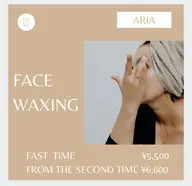 フェイスワックス✨お顔のうぶ毛思ってる以上に生えてますよね。ワックスでうぶ毛と角質をとってツルツルお肌を手に入れませんか