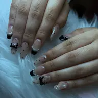 【15日12:00・14:00❣️】10本デザインし放題(オフ代¥1100・長さ出し¥1100)