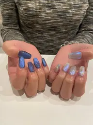 今話題🤍 大人気 フラッシュor マグネットネイル💖ご新規様今だけ通常2200円→オフ550円✨