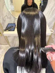 ☘️カット☘️➕縮毛矯正➕Aujua4step🍀