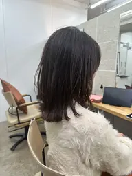 ☆火曜日1名様限定☆ミディアムレイヤー➕トリートメント