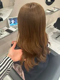 《🥂SNS大流行🥂》ダメージレスカラー＋カクテルトリートメント+超音波アイロン🍸