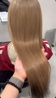 モデル料金💁🏻♀️🌟リタッチ(部分)ケアブリーチ+カラー🌟