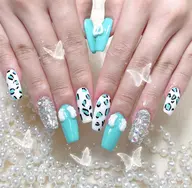 🎀🍓【スカルプ長さだし】時間内でアート、パーツ六本程度500円パーツつけ放題🩷