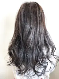 【来店3回目まで使える😆月曜日or１７時以降限定‼️うるツヤカラー🌈