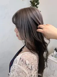 【アンブレラカラー☂️orインナーカラー】ブリーチ+オンカラー/ダメージレスデザインカラー💗一気にお洒落感🎀✨