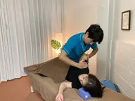 美容整体(猫背・肩凝り・頭痛)