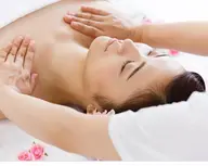 アロマボディオイルマッサージトリートメント