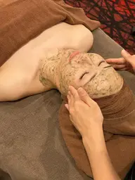 【ハーブピーリング🌿】肌ダメージを修復してトラブルのない肌に✨REVI陶肌トリートメント+ホームケアプレゼント付🎁