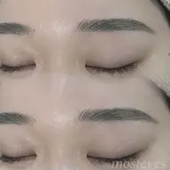 ハリウッドブロウリフト(眉毛ワックス込み)