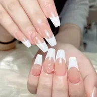 大人気	チップ長さだし+フレンチ/ミラ一/オ一口ラワンカラ一