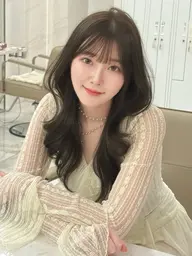 【🫶🏻ご新規様限定🫶🏻】トレンド韓国カット+うる艶透明感カラー+極上トリートメント+韓国巻き🩵