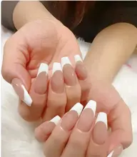 【ストーン2粒付き】フレンチネイルコース¥5980