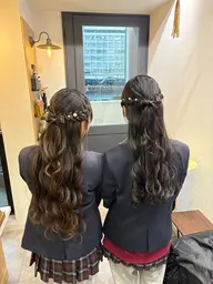 卒業式ヘアセット🎓💐早朝6時​〜​可能です🉑ご相談ください！！